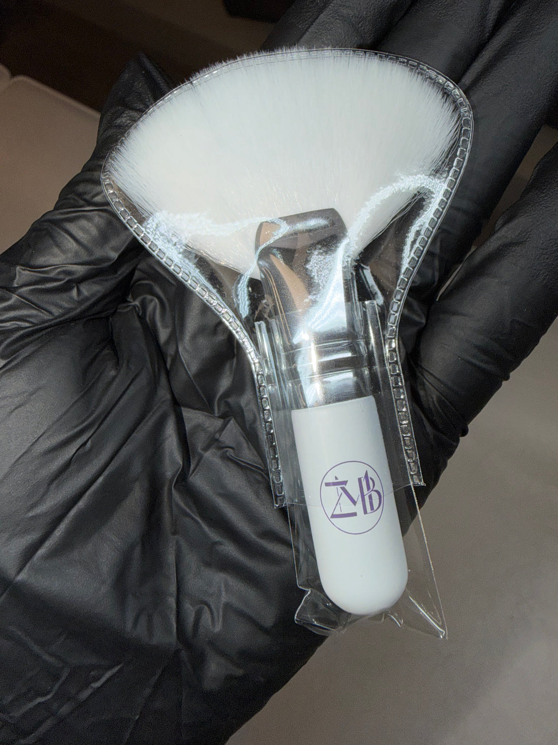 White Facial Brush